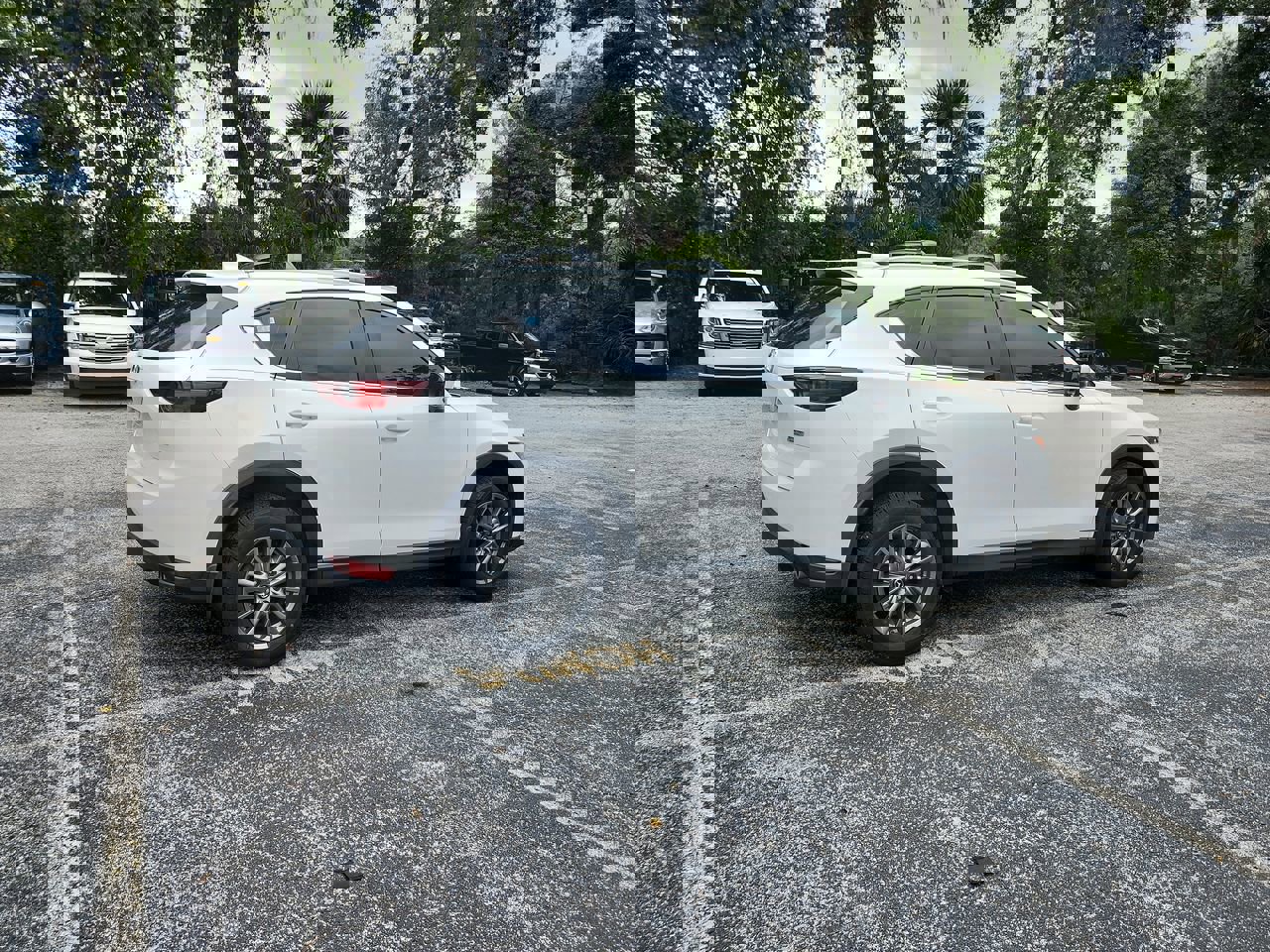 Used 2018 MAZDA CX-5 Sport w/ I-ACTIVSENSE Package image 6