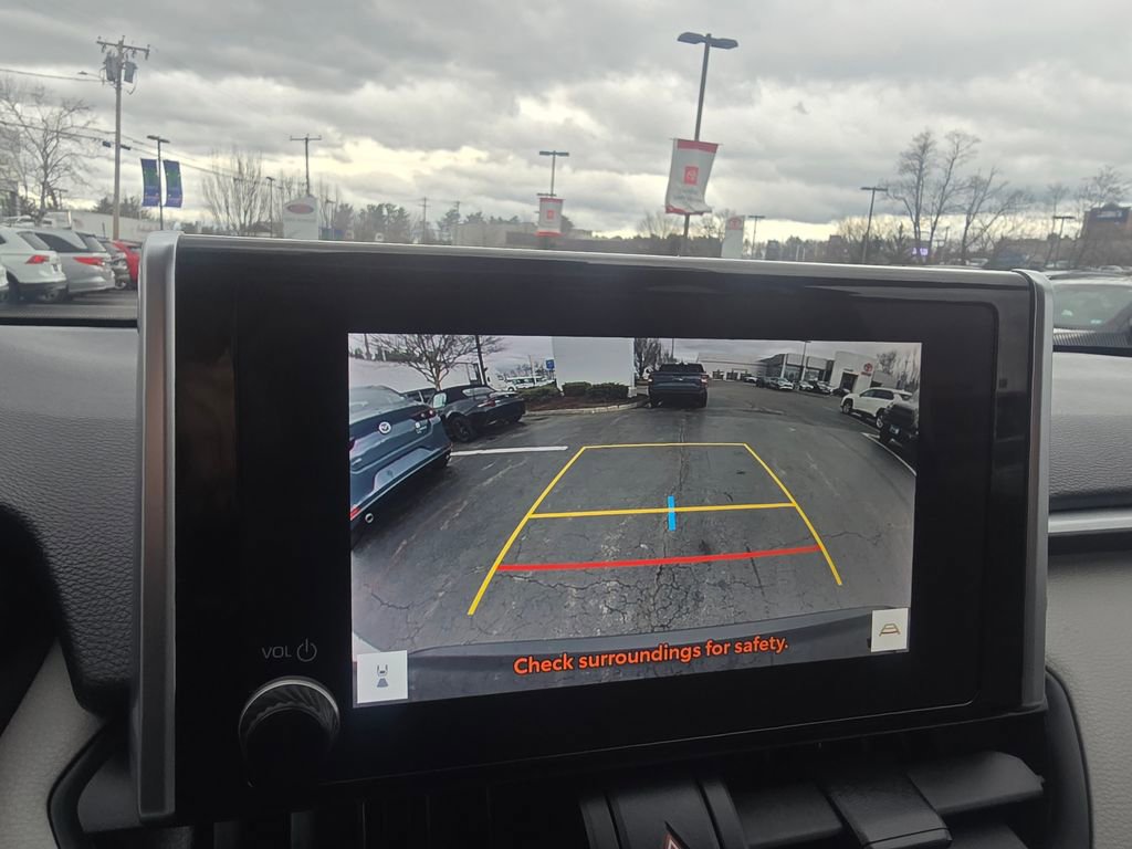 Used 2024 Toyota RAV4 XLE w/ Convenience Package image 27