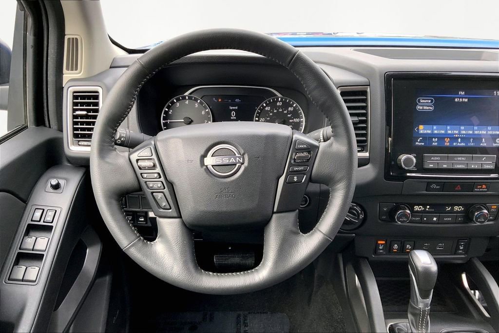 Used 2024 Nissan Frontier SV w/ SV Convenience Package image 8