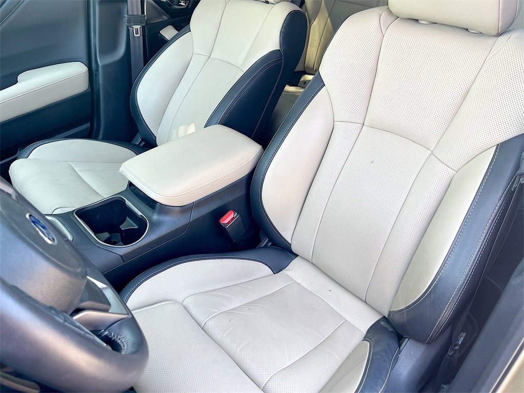 Used 2024 Subaru Outback Limited w/ Popular Package #2 image 21