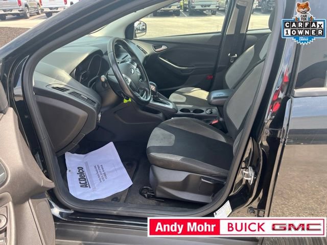 Used 2014 Ford Focus SE w/ SE Sport Package FWD image 17