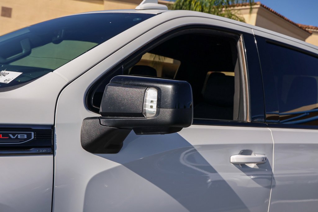 Used 2023 GMC Sierra 1500 AT4 w/ AT4 Preferred Package AWD/4WD image 13