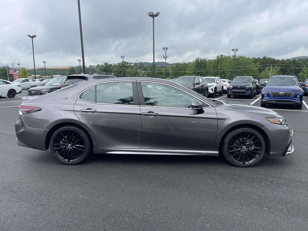 Used 2024 Toyota Camry XSE FWD video 2