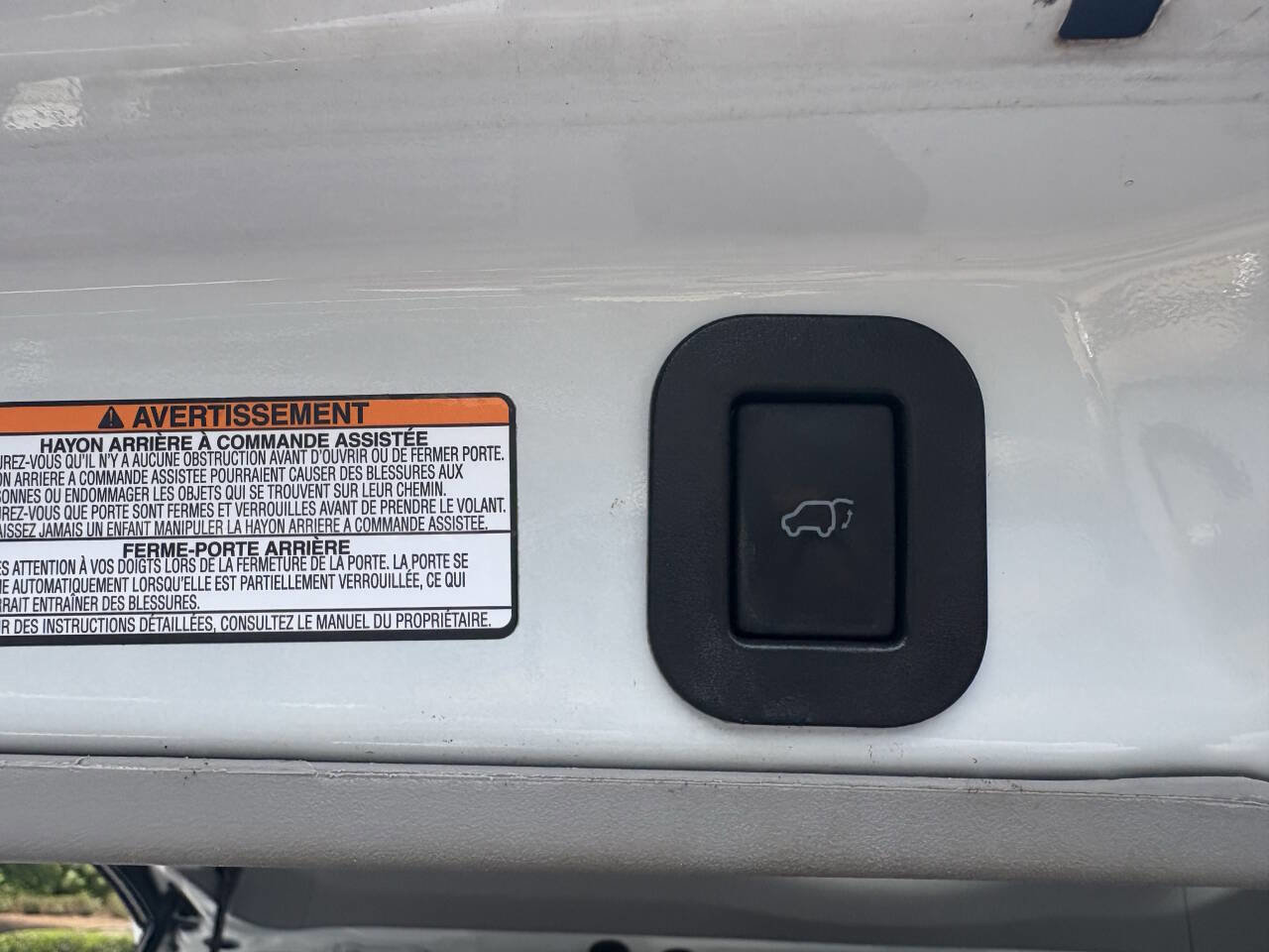 Used 2017 Toyota Sienna Limited Premium FWD image 40