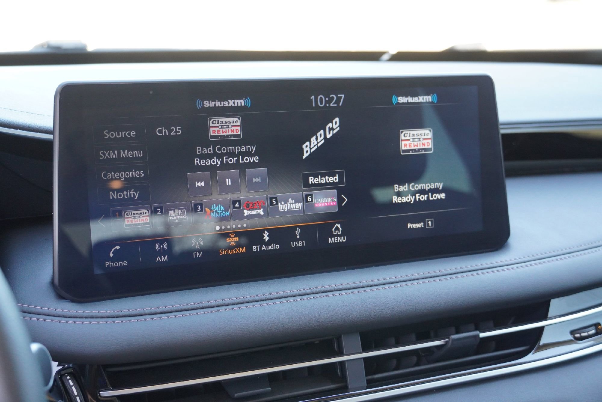 Certified 2025 INFINITI QX60 Pure image 11