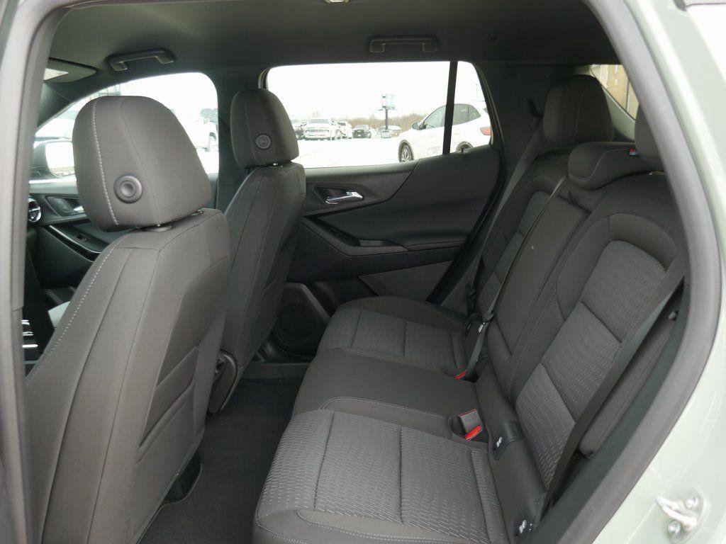 New 2026 Chevrolet Equinox LT image 11