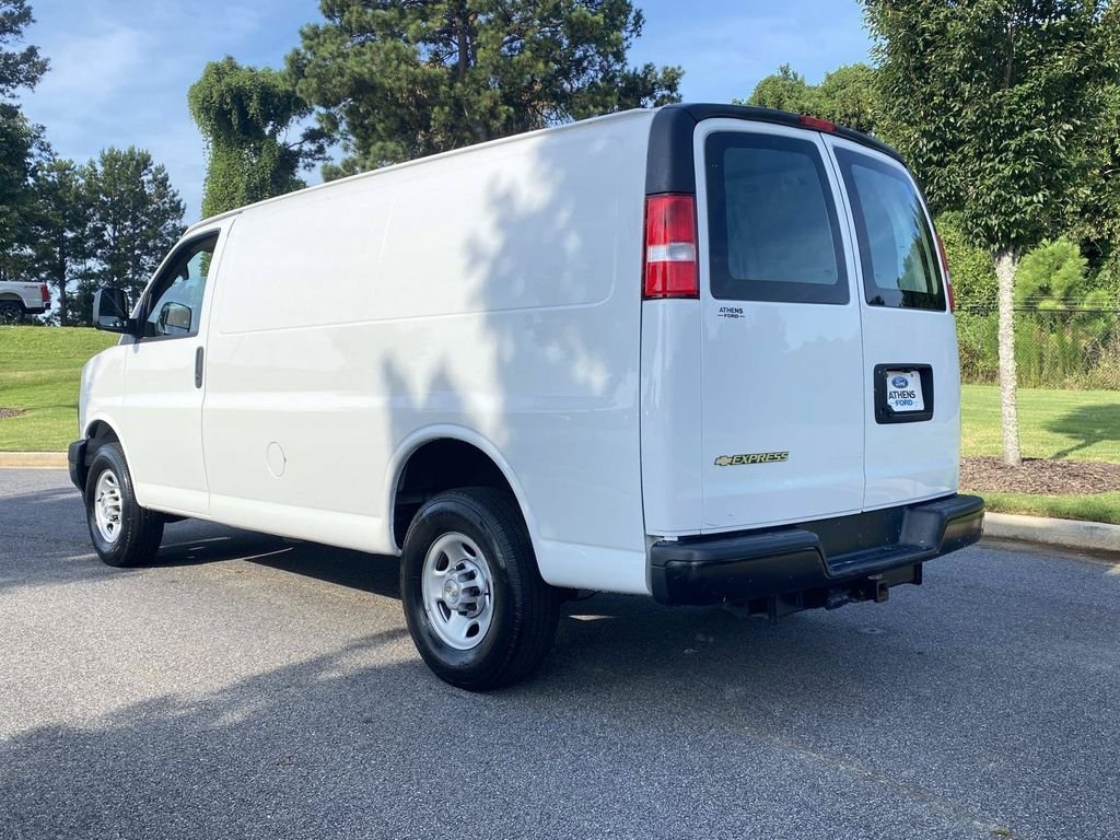 Used 2021 Chevrolet Express 2500 w/ Driver Convenience Package RWD image 8