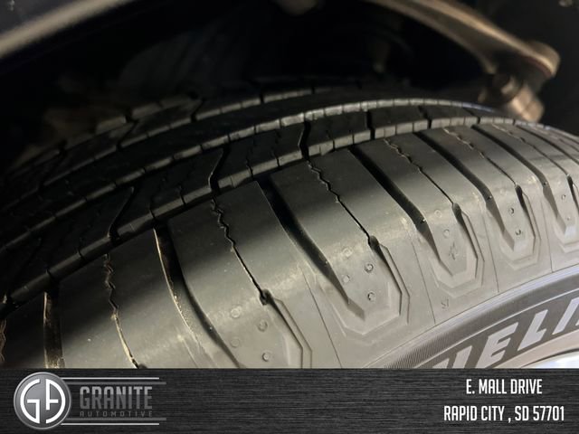 Used 2021 Genesis GV80 3.5T w/ Advanced Package 06 image 26