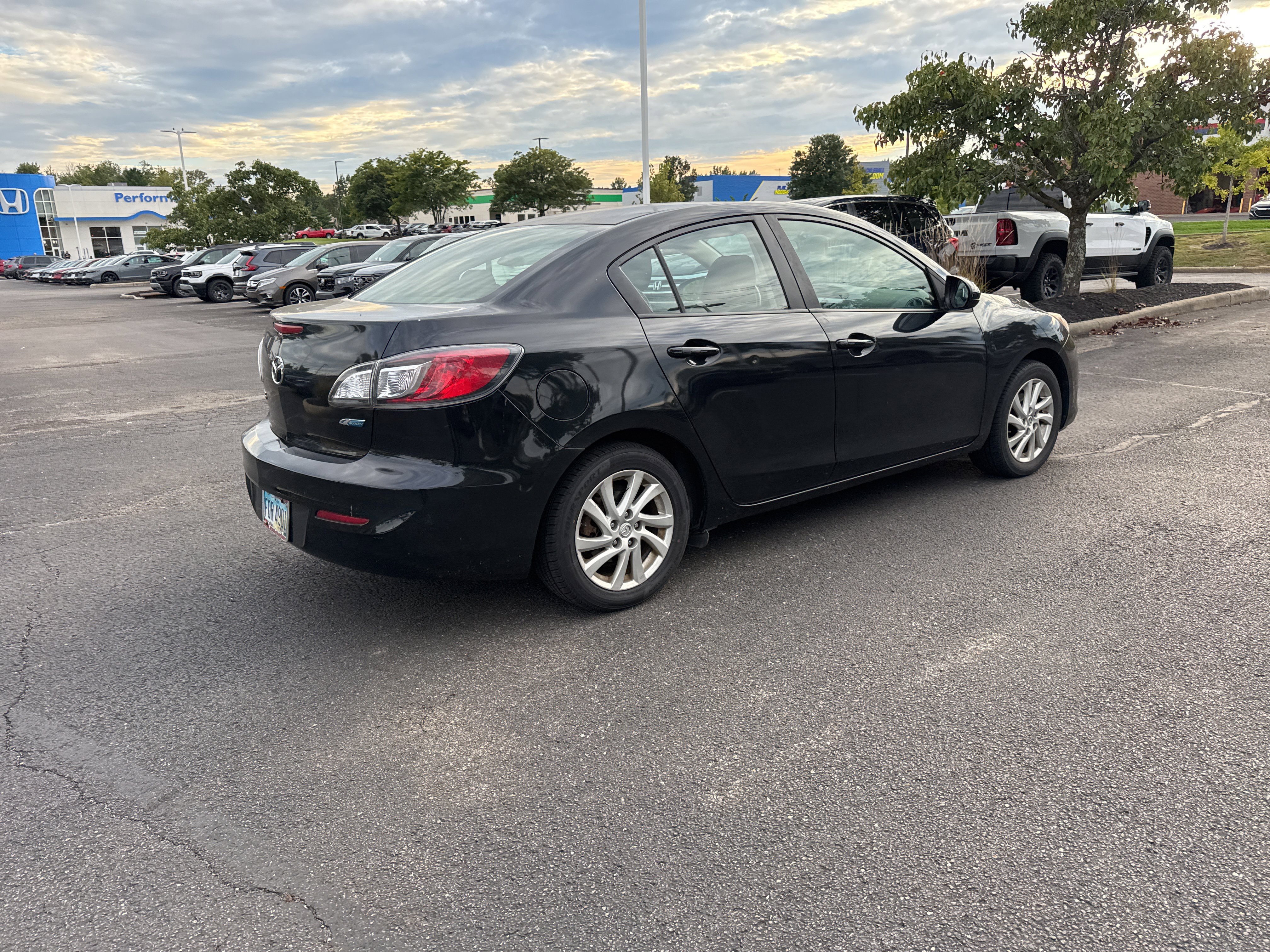 Used 2012 MAZDA MAZDA3 i Touring FWD image 22