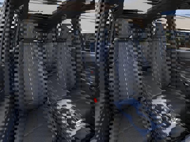 New 2026 Cadillac Vistiq Luxury image 16