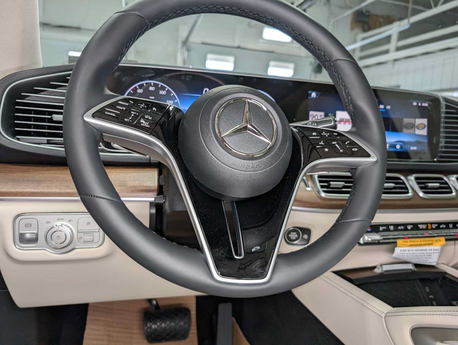 New 2026 Mercedes-Benz GLE 350 4MATIC image 32