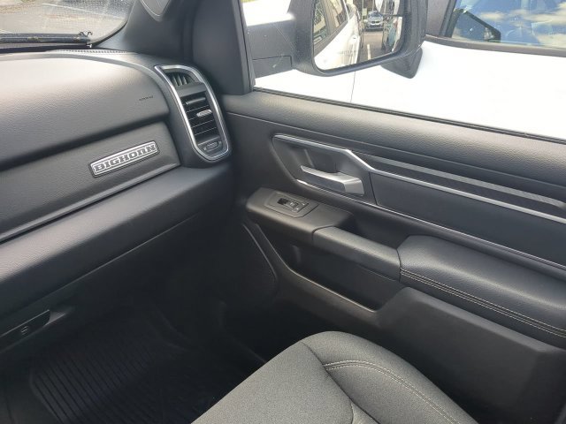 Certified 2025 RAM 1500 Big Horn AWD/4WD image 18