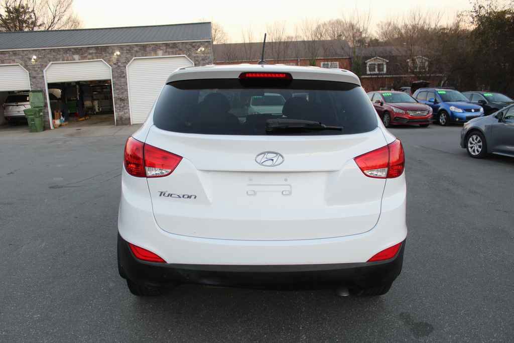 Used 2015 Hyundai Tucson GLS image 5