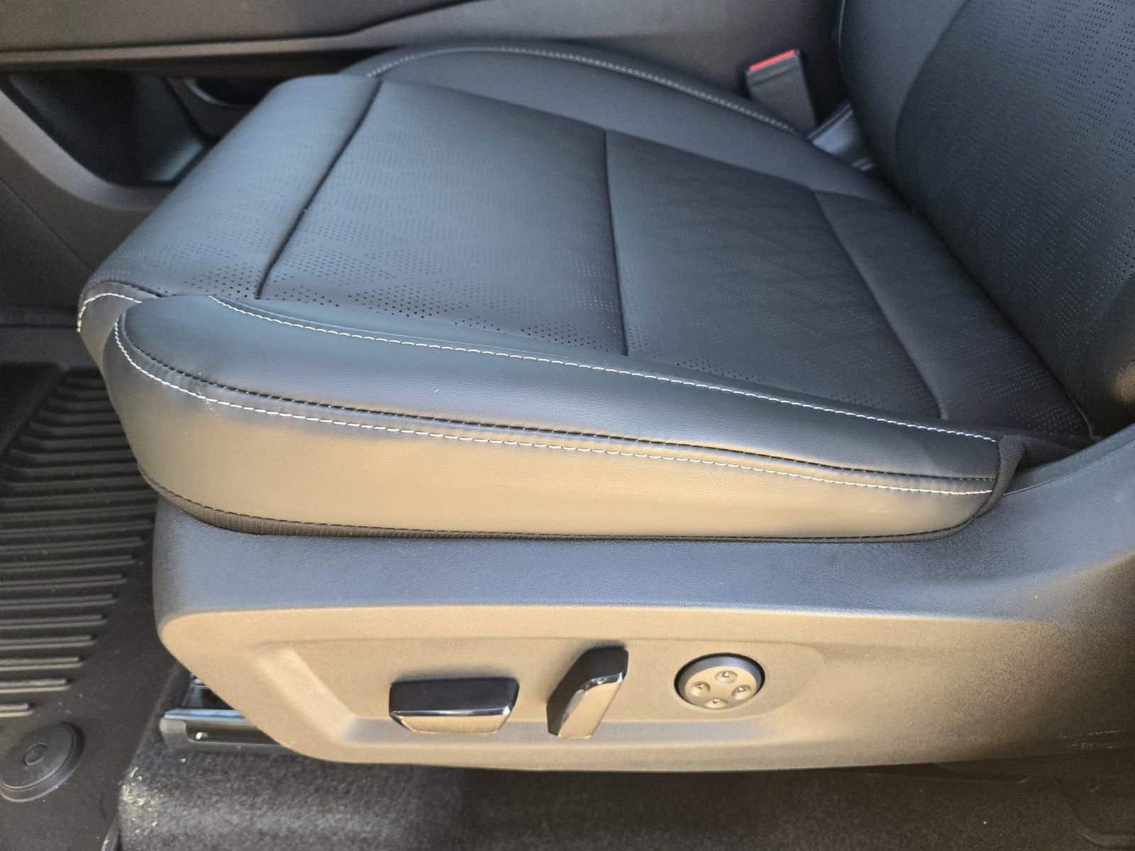 New 2026 Nissan Murano Platinum image 22