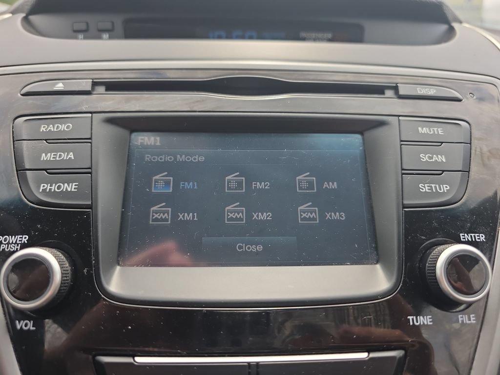 Used 2016 Hyundai Elantra Value Edition FWD image 32