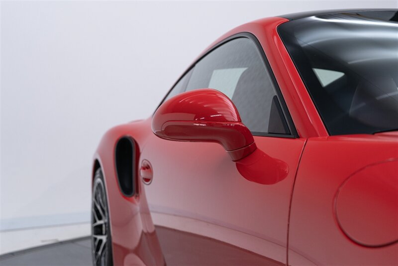 Used 2014 Porsche 911 Turbo S AWD/4WD image 28
