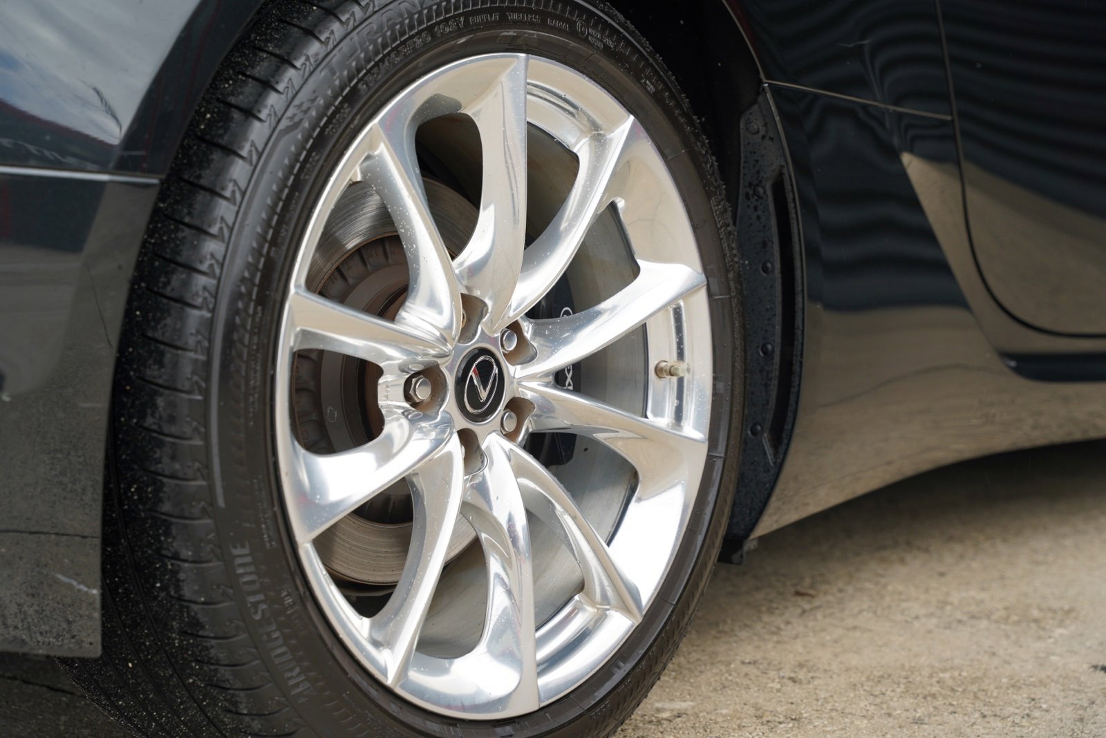 Used 2018 Lexus LC 500 Coupe w/ Touring Package image 16