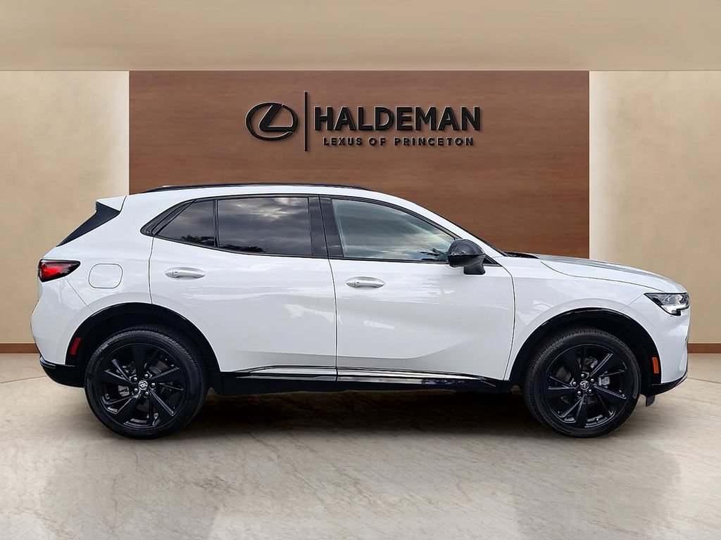 Used 2023 Buick Envision Preferred w/ Sport Touring Package AWD/4WD image 7