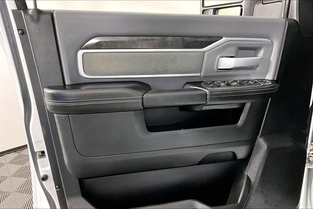 Used 2023 RAM 2500 Big Horn w/ Level 1 Equipment Group image 21