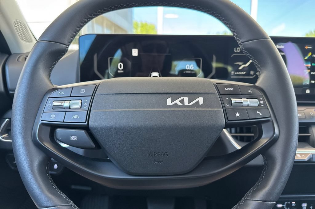Certified 2025 Kia K4 EX FWD image 24
