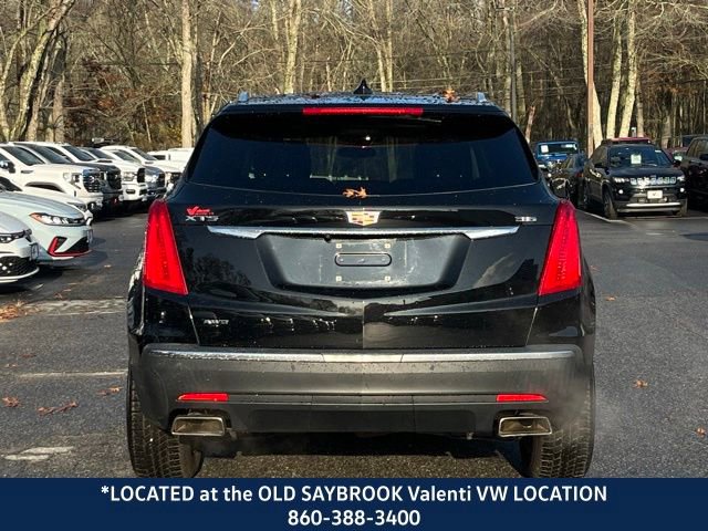 Used 2017 Cadillac XT5 Luxury w/ Driver Awareness Package AWD/4WD image 8