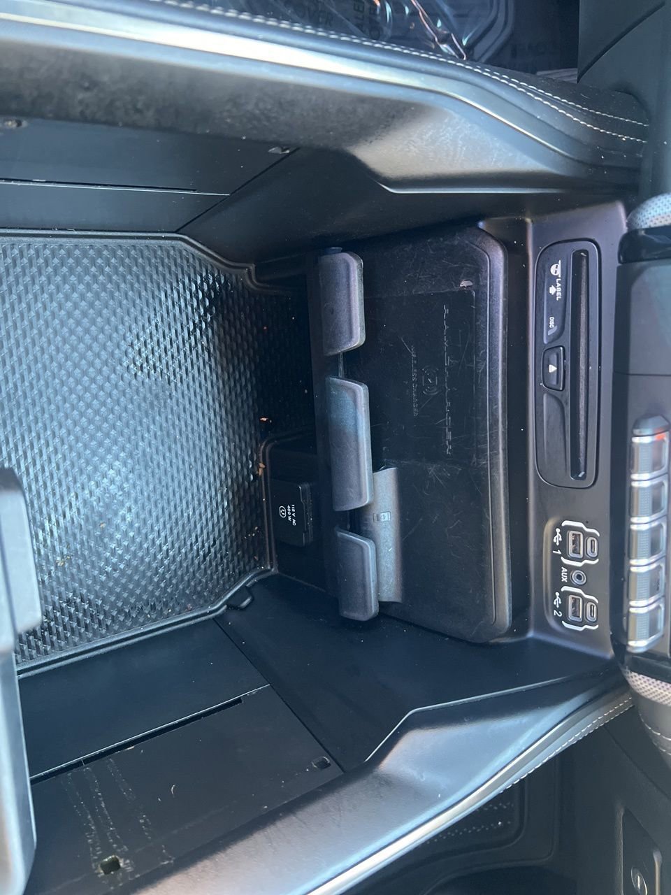 Used 2019 RAM 1500 Limited w/ Body Color Bumper Group image 29