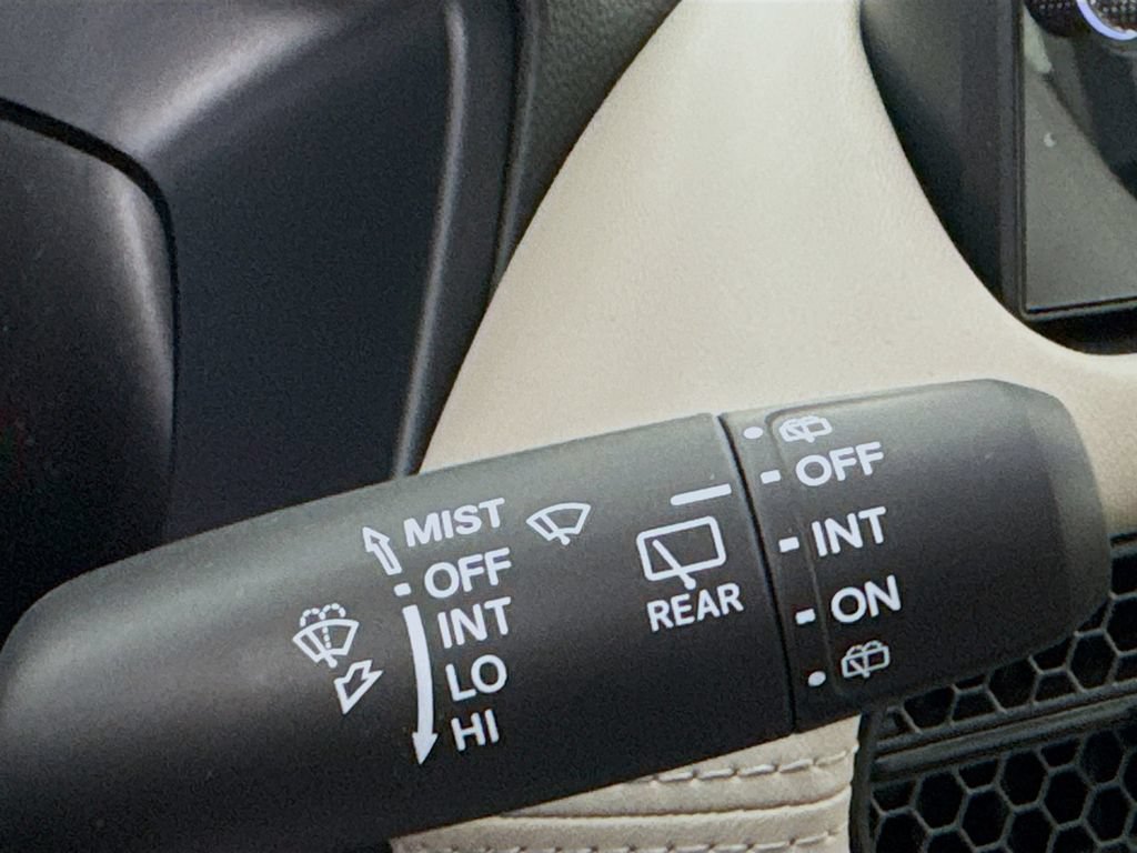 New 2027 Honda HR-V LX image 18