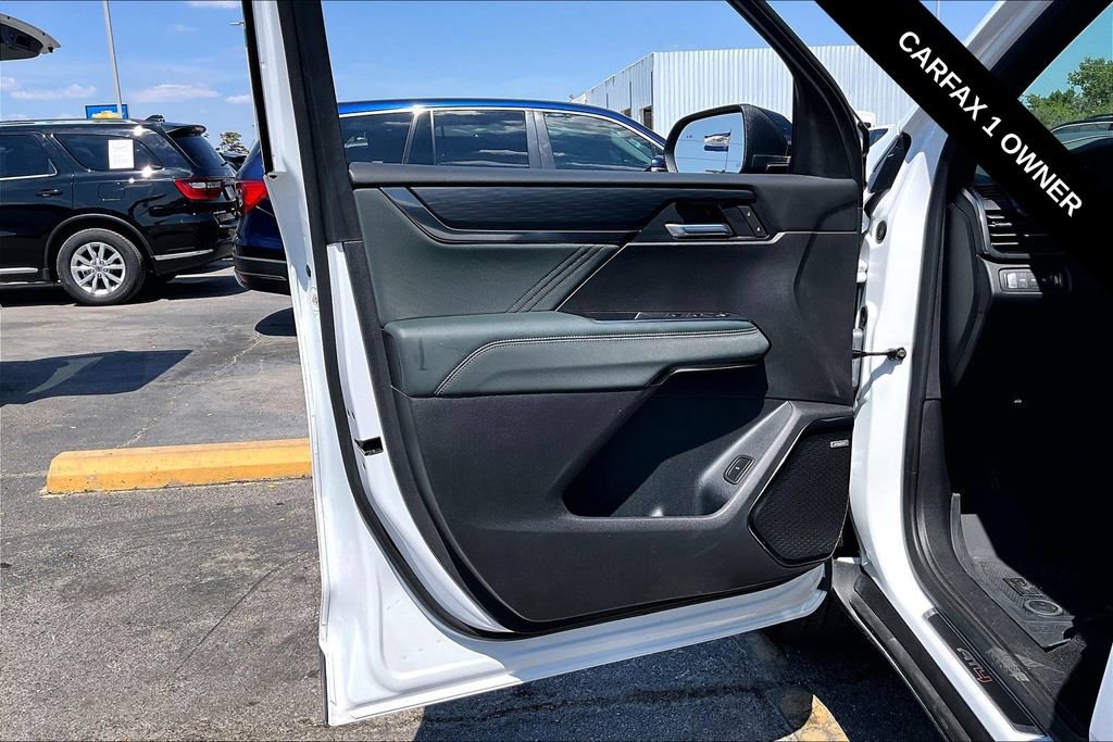 Used 2025 GMC Acadia AT4 AWD/4WD image 20