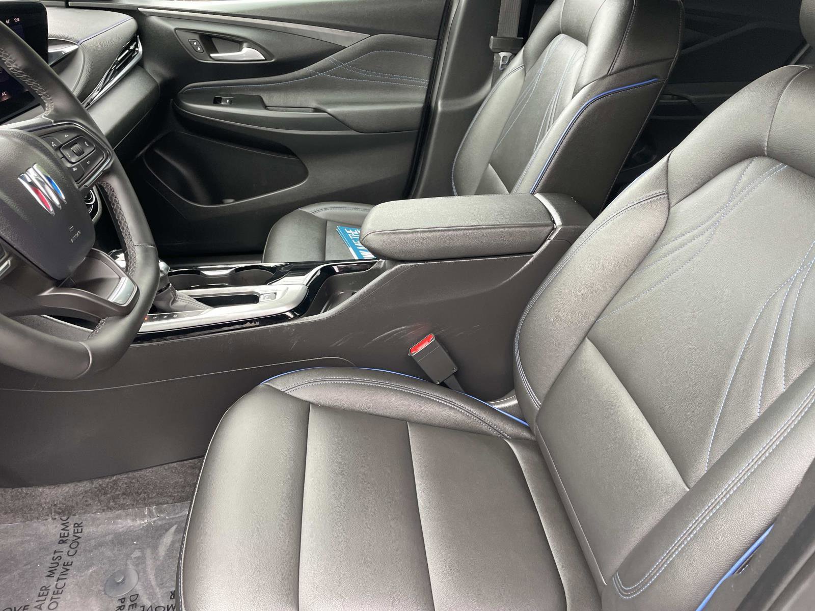 Used 2025 Buick Envista Sport Touring image 21