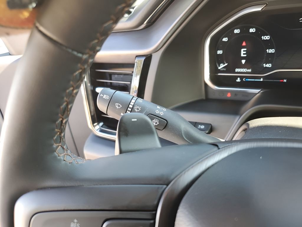 Used 2024 GMC Sierra 1500 AT4 w/ Technology Package image 37