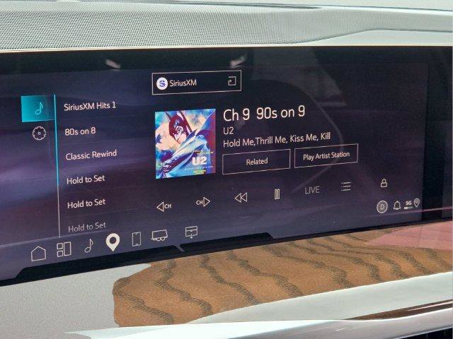 Certified 2025 Cadillac Escalade Sport Platinum w/ LPO, ONYX Package AWD/4WD image 30