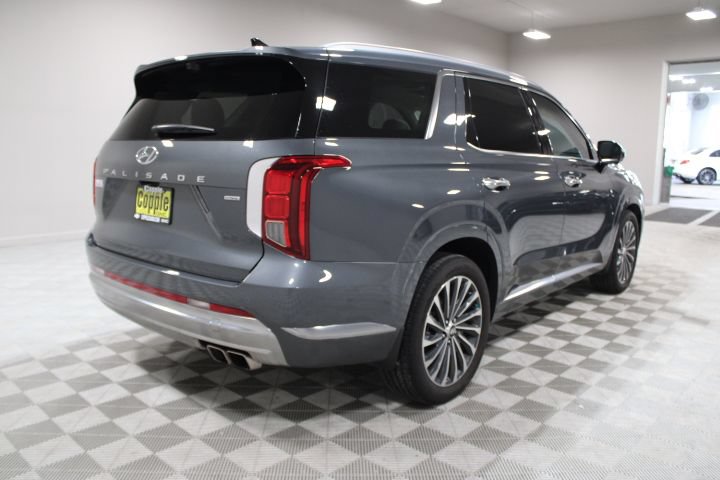 Used 2025 Hyundai Palisade Calligraphy AWD/4WD image 12