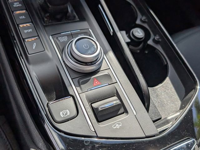 Used 2022 Maserati Levante Modena image 21