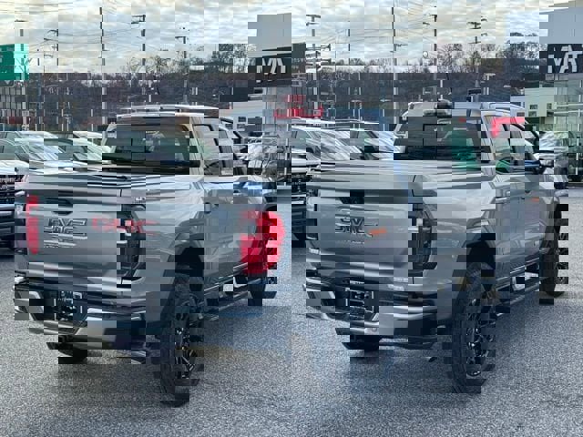 New 2026 GMC Canyon Elevation w/ Convenience Package image 8