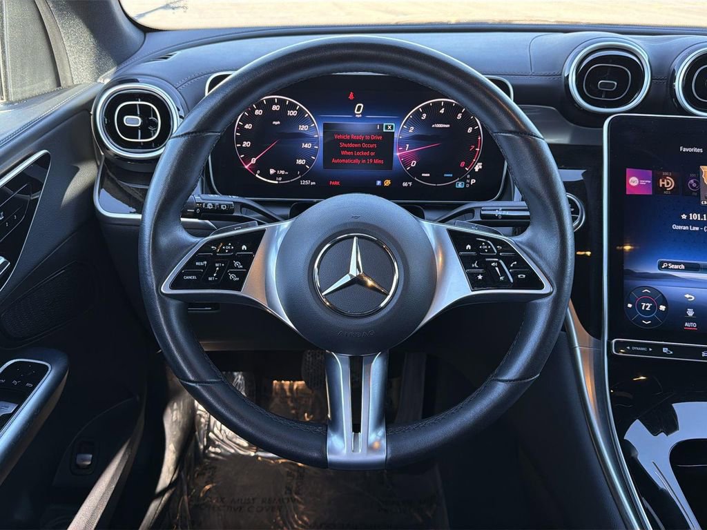 Used 2024 Mercedes-Benz GLC 300 image 7
