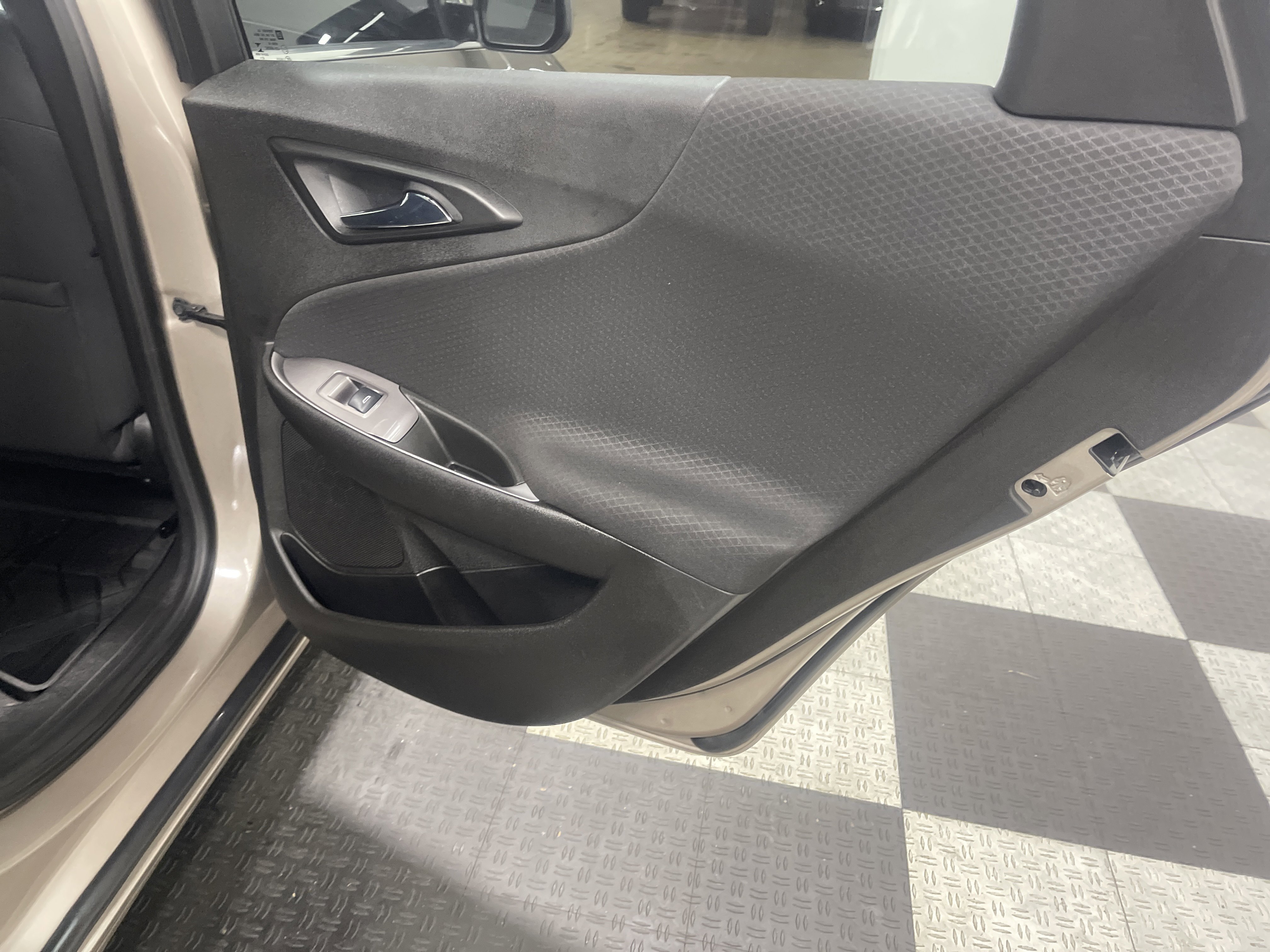 Used 2023 Chevrolet Malibu LS w/ LPO, Floor Liner Package image 18