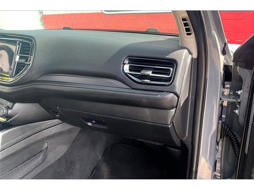 Used 2022 Dodge Durango SXT w/ Trailer Tow Group IV AWD/4WD image 17