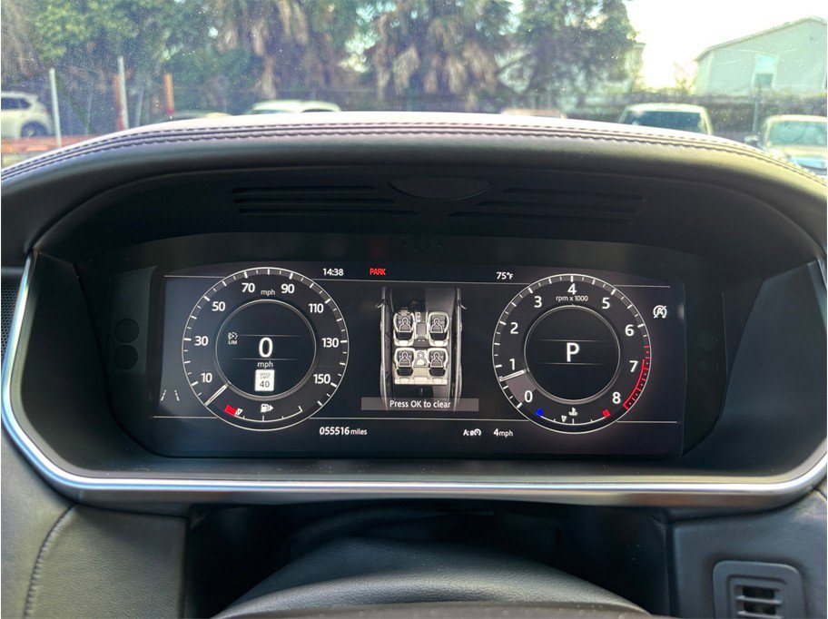 Used 2018 Land Rover Range Rover Sport HSE Dynamic image 26