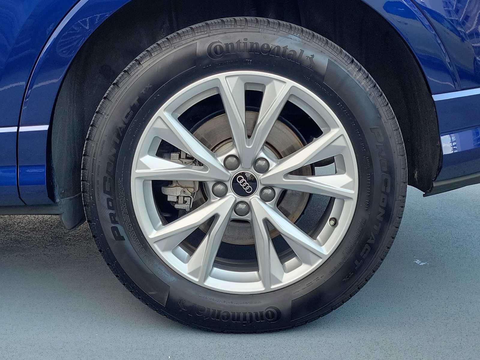 Certified 2025 Audi Q3 2.0T Premium AWD/4WD image 12