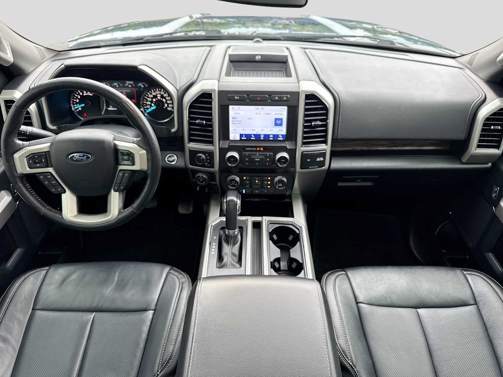Used 2020 Ford F150 Lariat w/ Equipment Group 502A Luxury AWD/4WD image 14