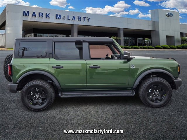 New 2025 Ford Bronco Outer Banks video 2