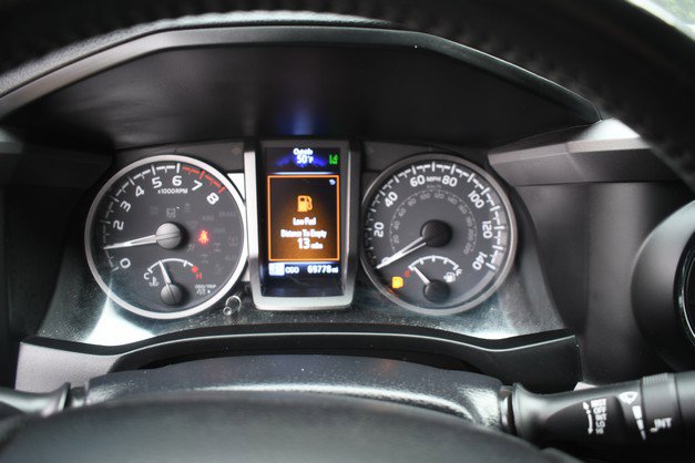 Certified 2022 Toyota Tacoma TRD Off-Road image 31