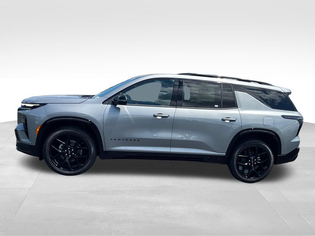 New 2026 Chevrolet Traverse RS w/ LPO, Floor Liner Package FWD image 2