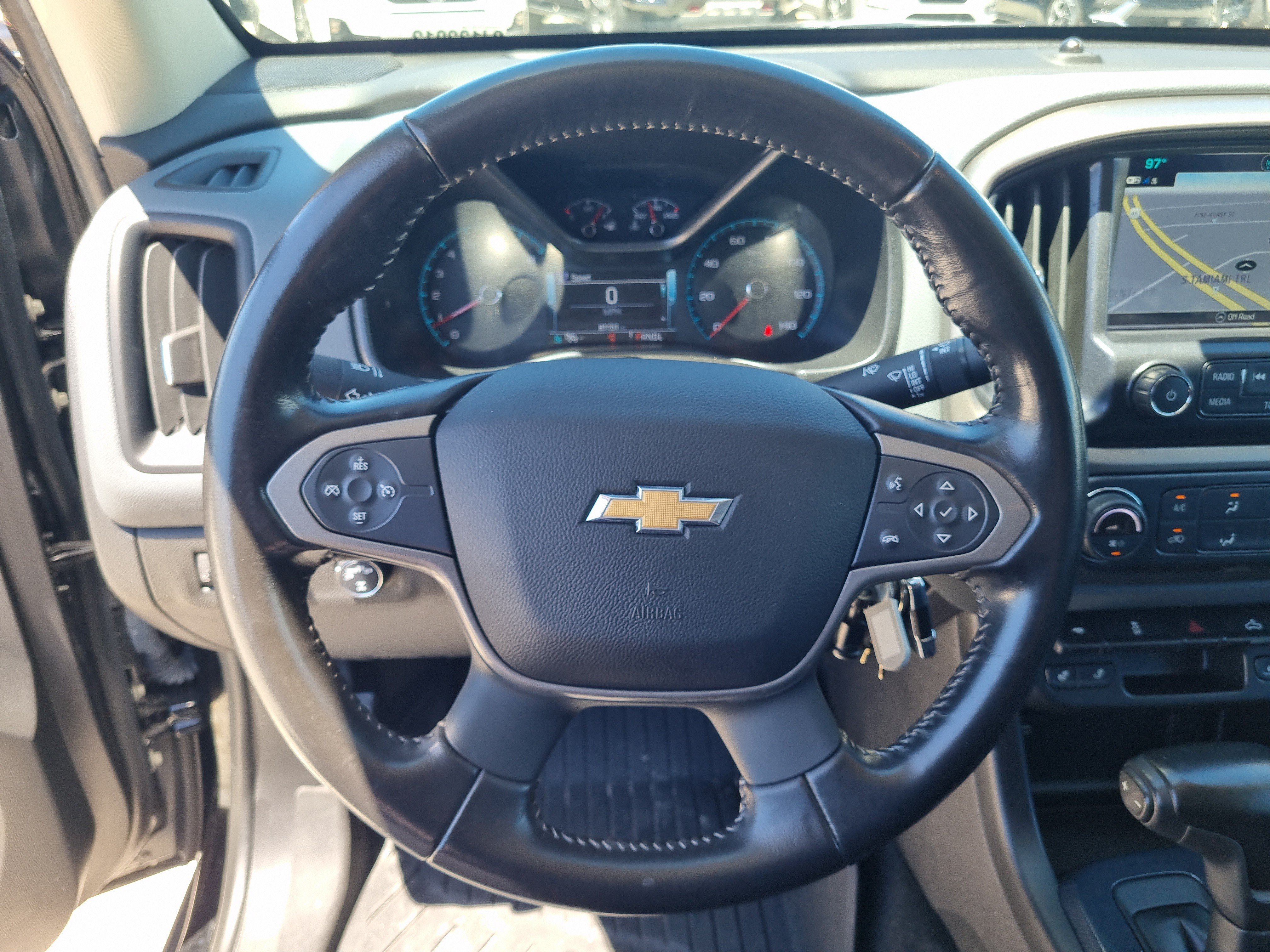 Used 2018 Chevrolet Colorado Z71 w/ Z71 Midnight Edition AWD/4WD image 22