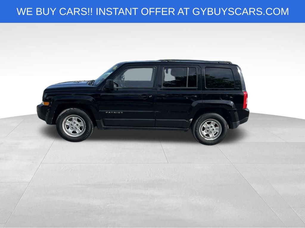 Used 2016 Jeep Patriot Sport w/ Power Value Group FWD image 3