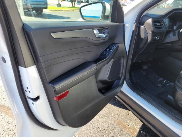 Used 2023 Ford Escape SE FWD image 6