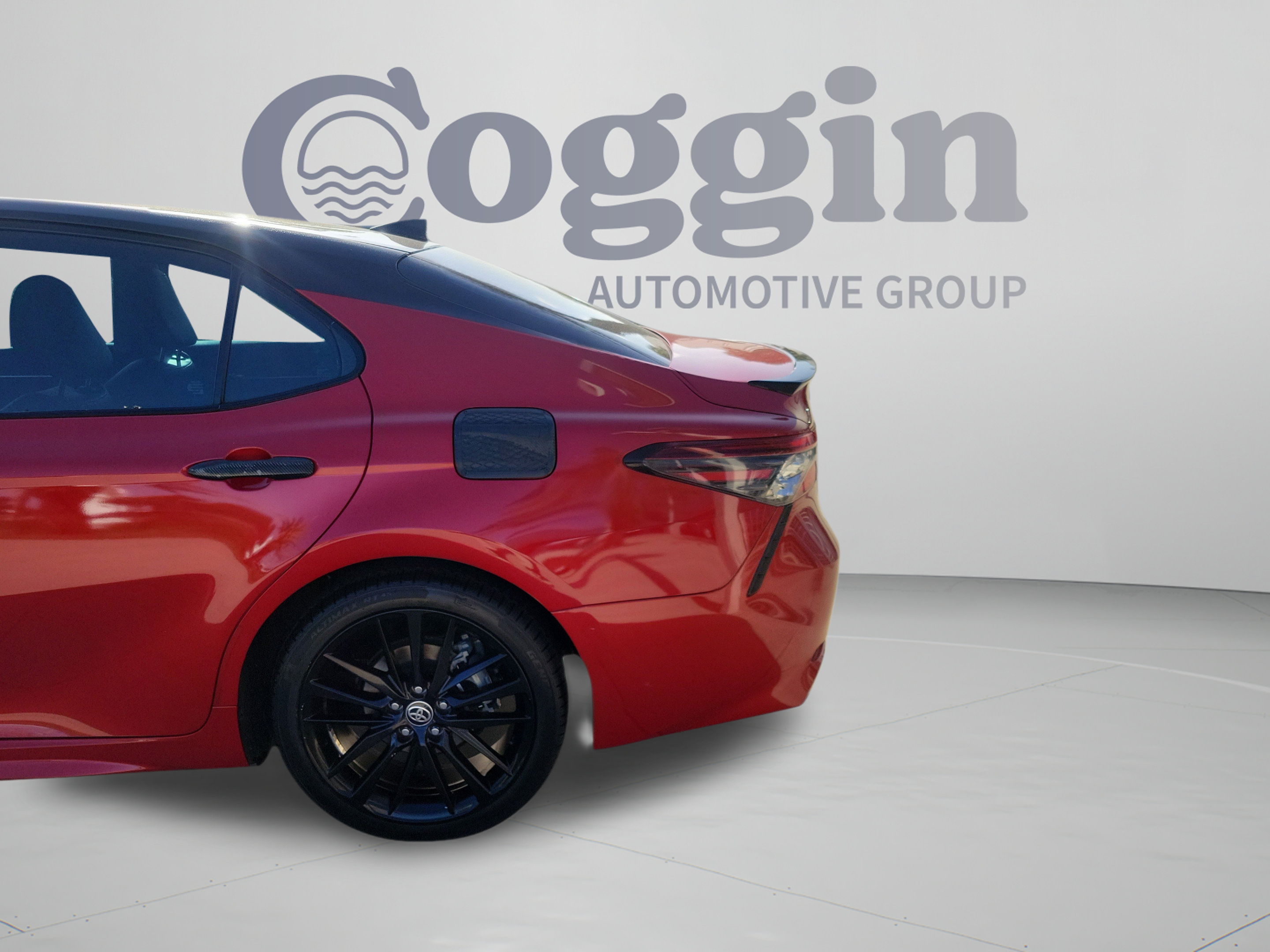 Used 2021 Toyota Camry XSE FWD image 31