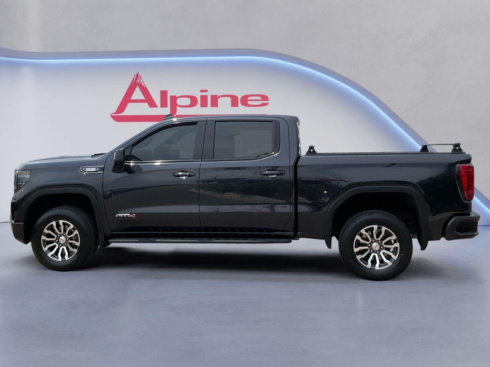 Used 2023 GMC Sierra 1500 AT4 w/ AT4 Premium Package AWD/4WD image 2