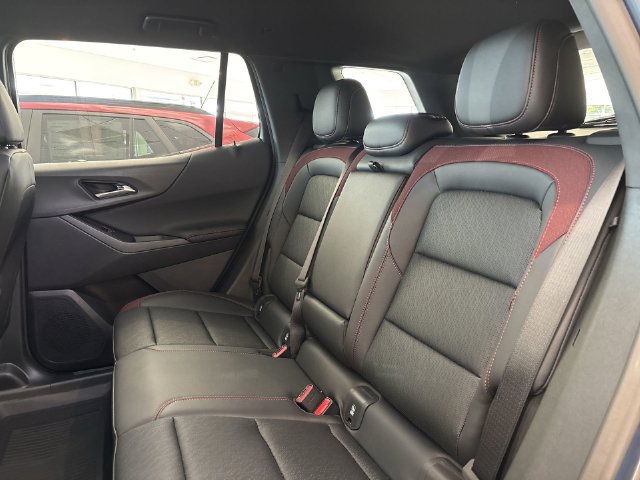 New 2027 Chevrolet Equinox RS w/ Safety and Technology Package FWD image 8