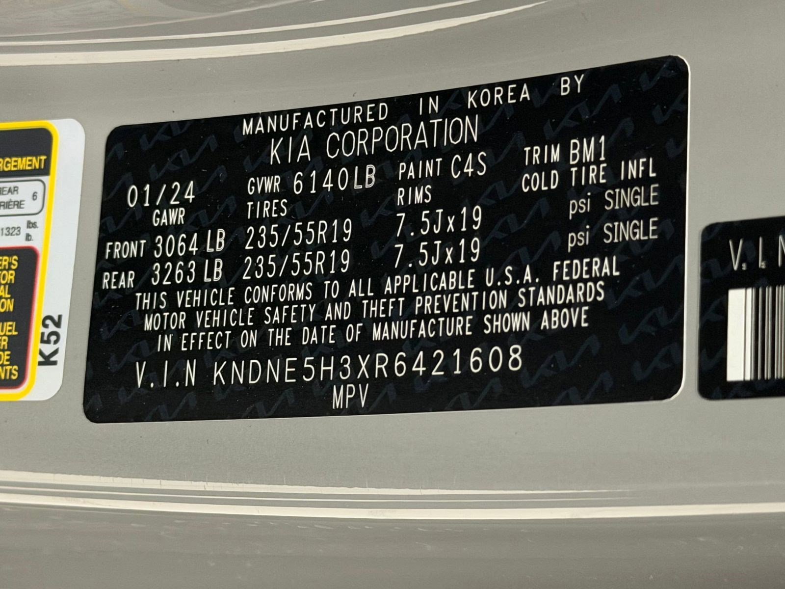 Used 2024 Kia Carnival SX image 18